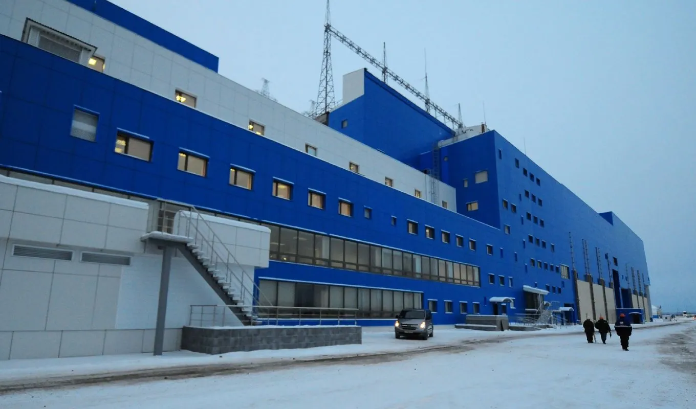 Завод по производству мебельных плит